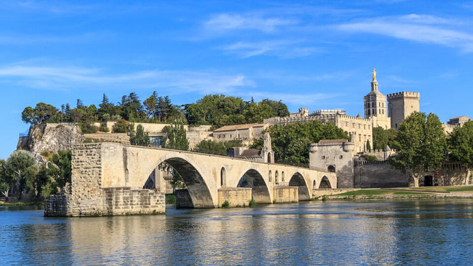 /images/r/avignon/c960x540g1-40-742-457/avignon.jpg