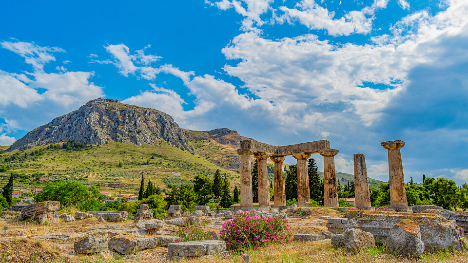 /images/r/corinth_athens-1-1/c960x540g0-289-5568-3423/corinth_athens-1-1.jpg