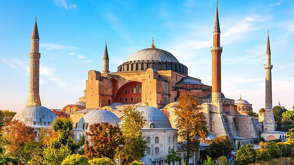 /images/r/hagia-sophia_istanbul_edited/c960x540g0-349-6720-4131/hagia-sophia_istanbul_edited.jpg