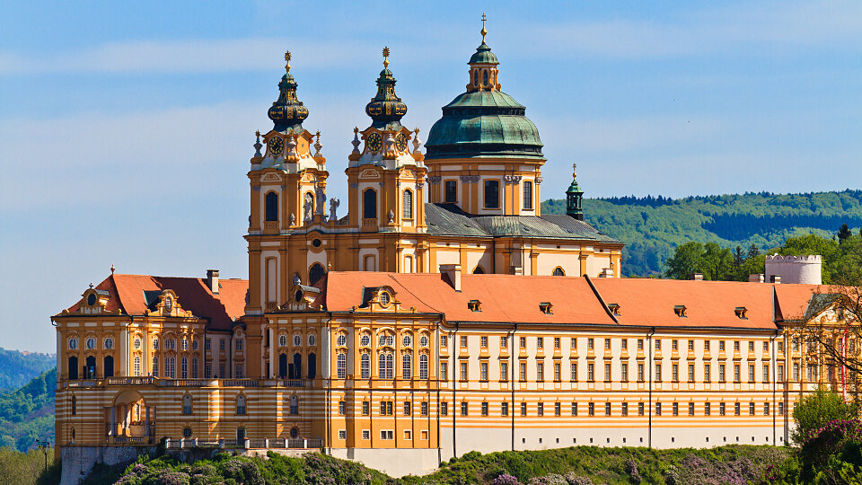 /images/r/melk-abbey_weissenkirchen-austria/c960x540/melk-abbey_weissenkirchen-austria.jpg